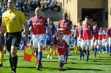 Gillingham look like a decent begt this weekend