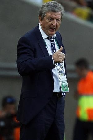 Roy Has A Headache About His Two Strikers
