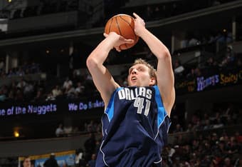 Dirk Nowitzki Class Act