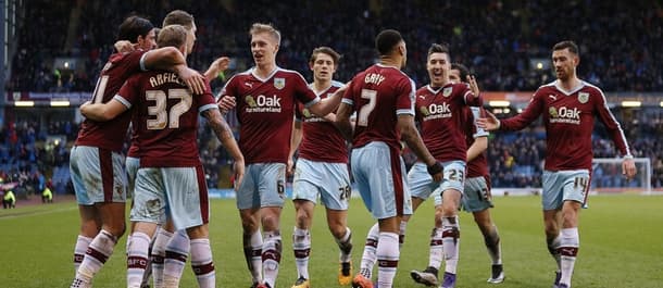 Burnley beat Rotherham 2-0 to move into 2nd in the league.