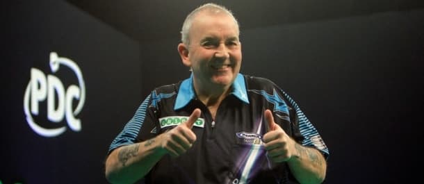 Phil Taylor went close to beating Michael van Gerwen in the semi final of the Unibet Masters.