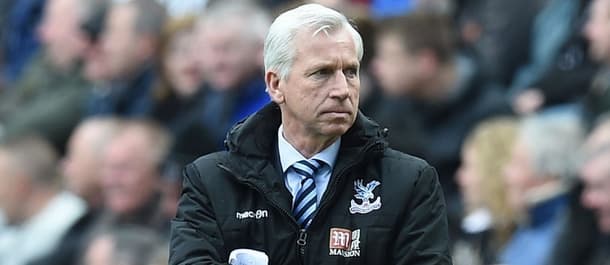 Alan Pardew has a poor 2016 record at Crystal Palace.