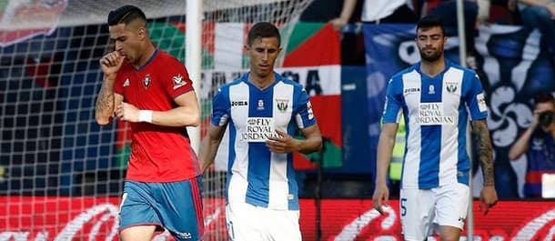 Osasuna and Granada meet in a La Liga basement clash on Saturday.