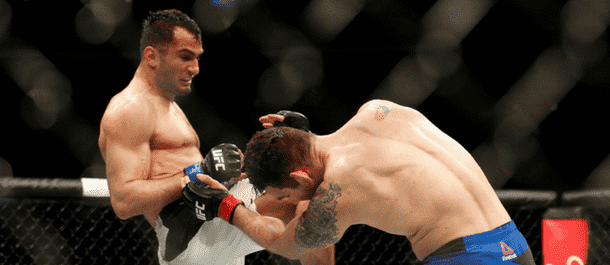 Mousasi Knees Weidman