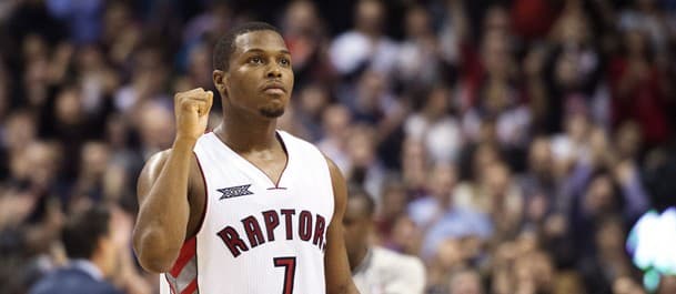 Lowry signed a three-year extension