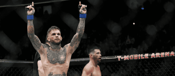 Cody Garbrandt defeats Dominick Cruz