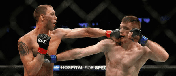 James Vick lands a left punch on Joe Duffy