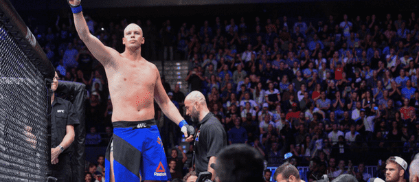 Stefan Struve enters the Octagon