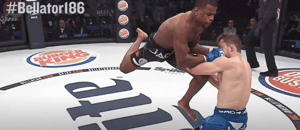 Tywan Claxton's massive flying knee knockout