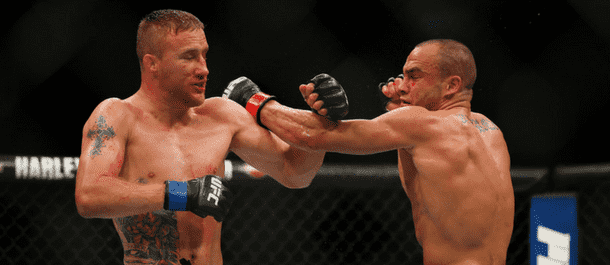 Justin Gaethje battles with Eddie Alvarez