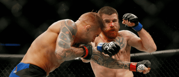 Jim Miller battles with Dustin Poirier