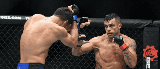 Vitor Belfort lands some hard punches