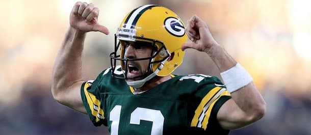 Rodgers returns to action for the Packers